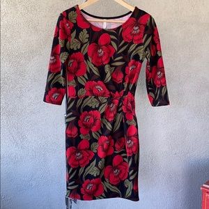 Gilli Floral Dress - size small